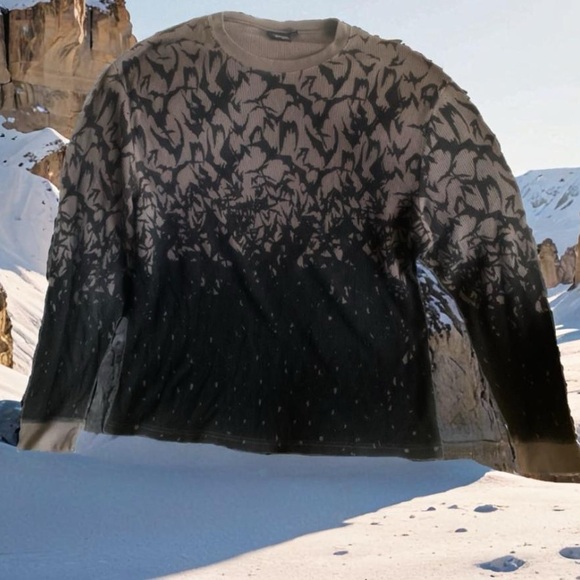 Vans Other - Pre Owned Men’s Vans Long Sleeve Shirt Sz XXL Thermal Like Geometric Bat Pattern